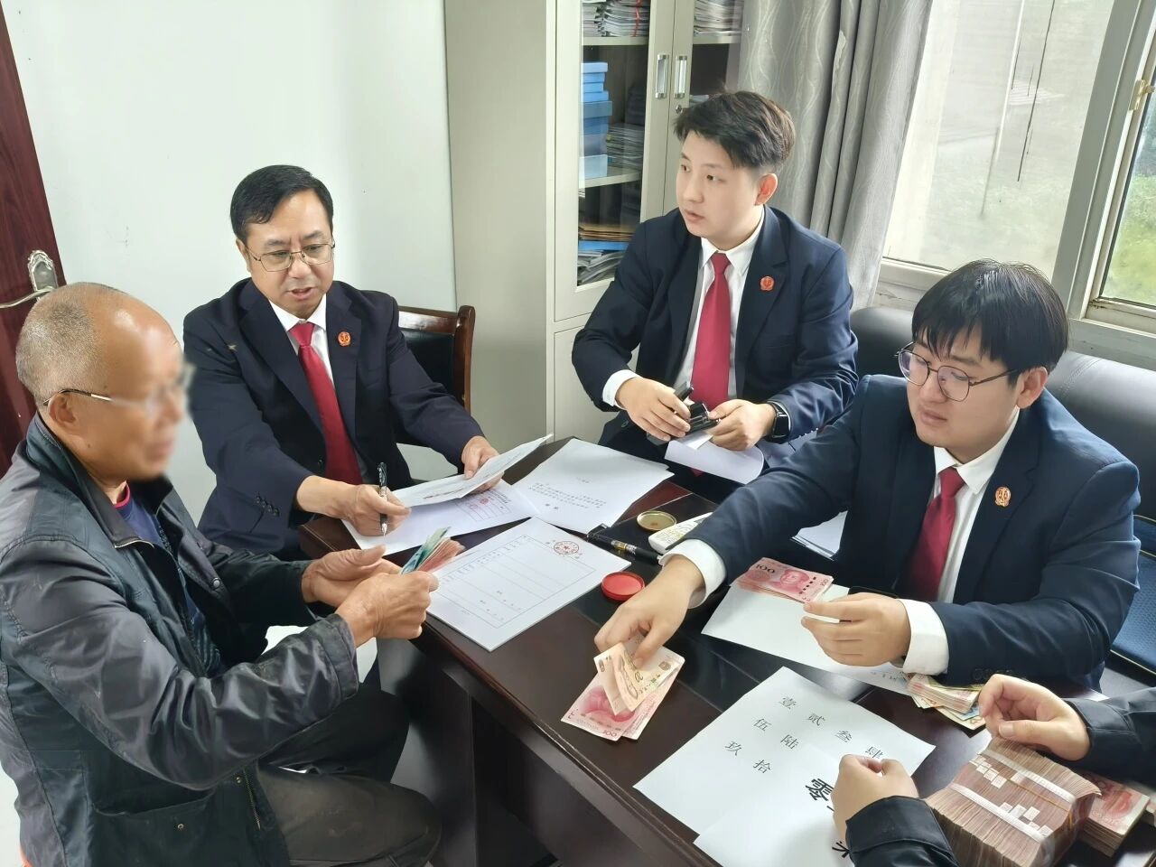 微信图片_2025-09-30_161817_809.jpg