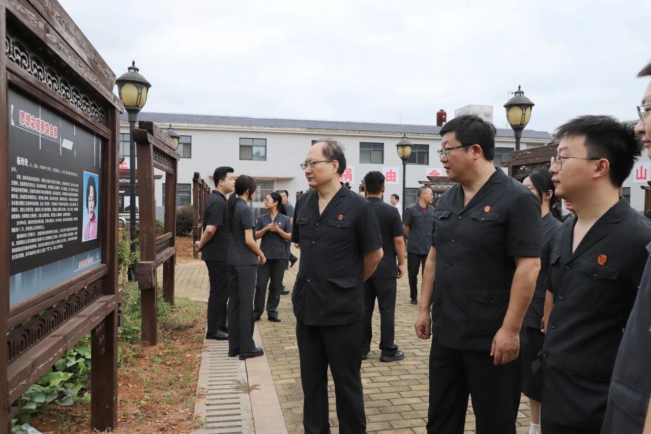 微信图片_2025-10-16_093652_179.jpg 微信图片_2025-10-16_093652_179.jpg